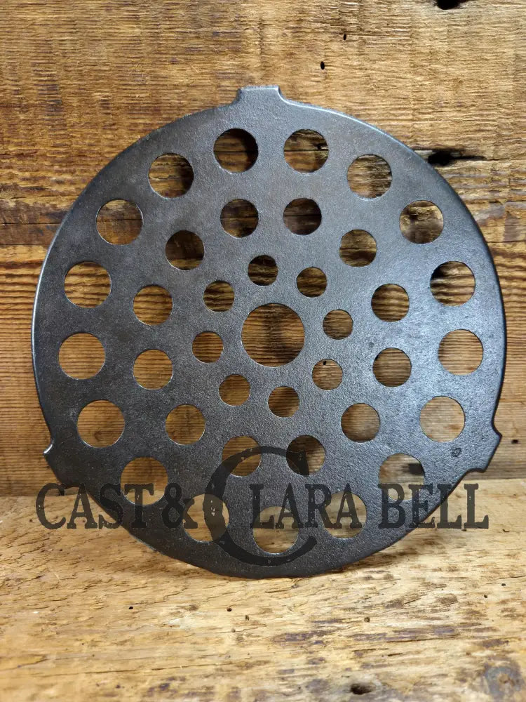 Griswold #8 Trivet. For #8 Griswold Tite Top Dutch Oven. #206. Perfect for your Dutch oven Dutch Ovens Trivets & Kettles