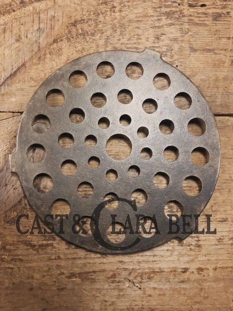 Griswold #8 Trivet. For #8 Griswold Tite Top Dutch Oven. #206. Perfect for your dutch oven Dutch Ovens Trivets & Kettles