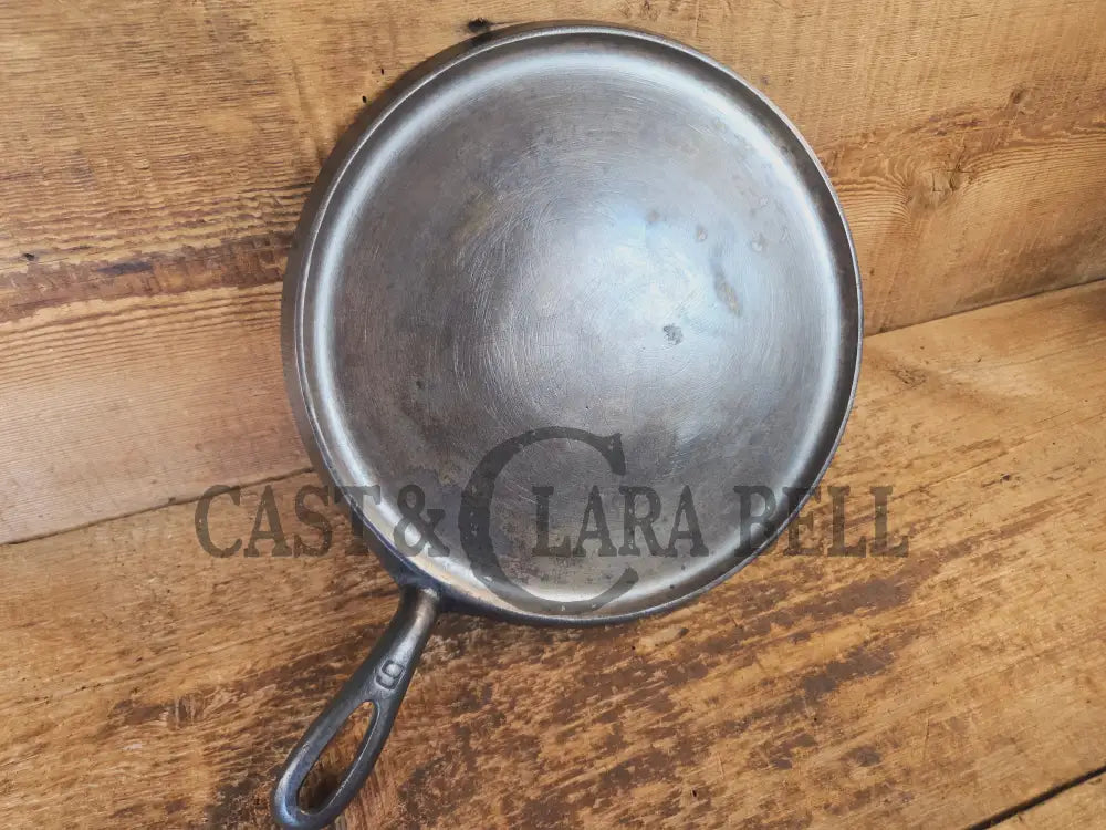 1930’s Griswold #9 Cast Iron Griddle Large Block logo ’Erie PA USA,’609 A’. Awesome for pancakes and grilled cheese