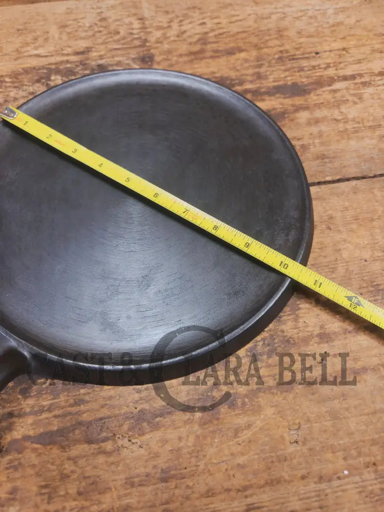 Griswold #9 Round Griddle with Large Block Logo 609. Beautiful swirls!! - Griddle