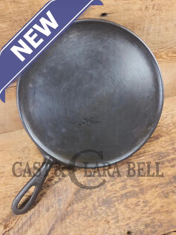 Griswold #9 Round Griddle with Large Block Logo 609. Beautiful swirls!! - Griddle
