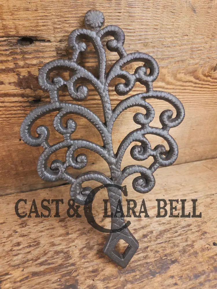 Griswold made ’Family Tree’ table trivet. #1726 perfect for your kitchen or dinner table! Dutch Ovens Trivets & Kettles