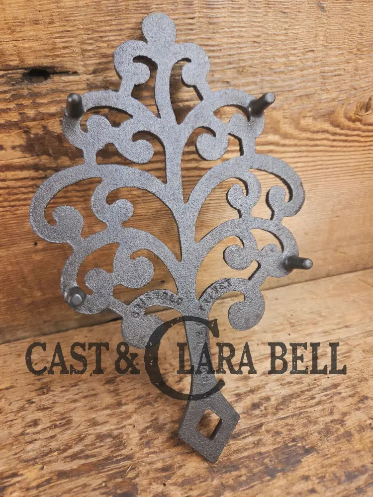 Griswold made ’Family Tree’ table trivet. #1726 perfect for your kitchen or dinner table! Dutch Ovens Trivets & Kettles