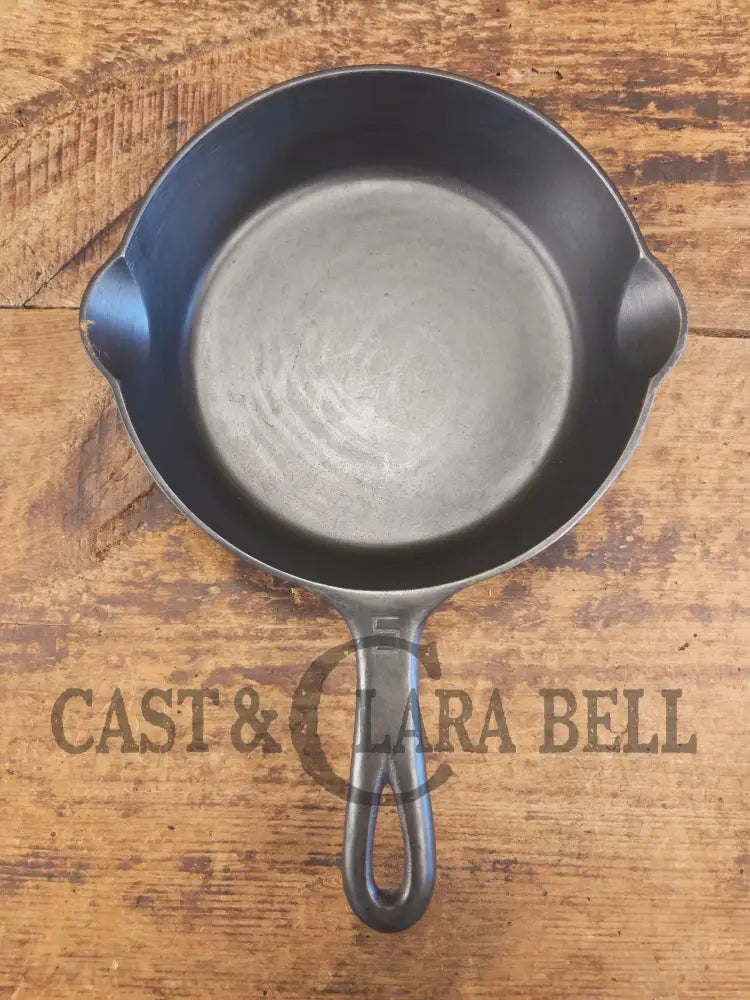 1940βs Griswold No. 3 Cast Iron Egg Skillet with Small Block Logo 709 D - Skillet