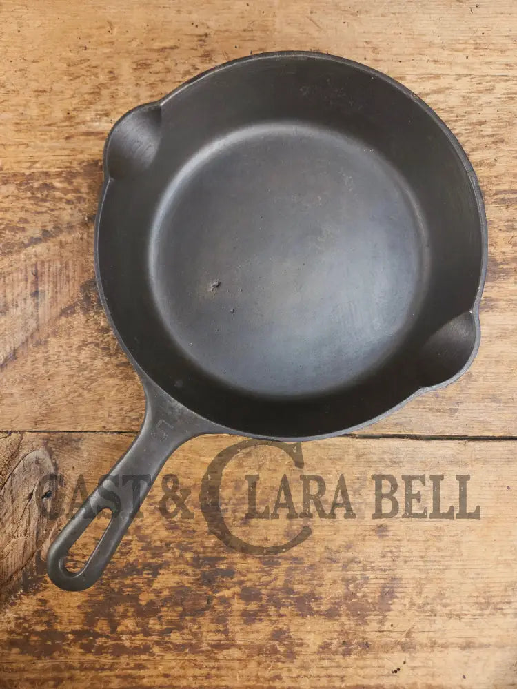 1930’s Griswold No. 5 Saute Skillet Small Logo Smooth Bottom 724 Skillet