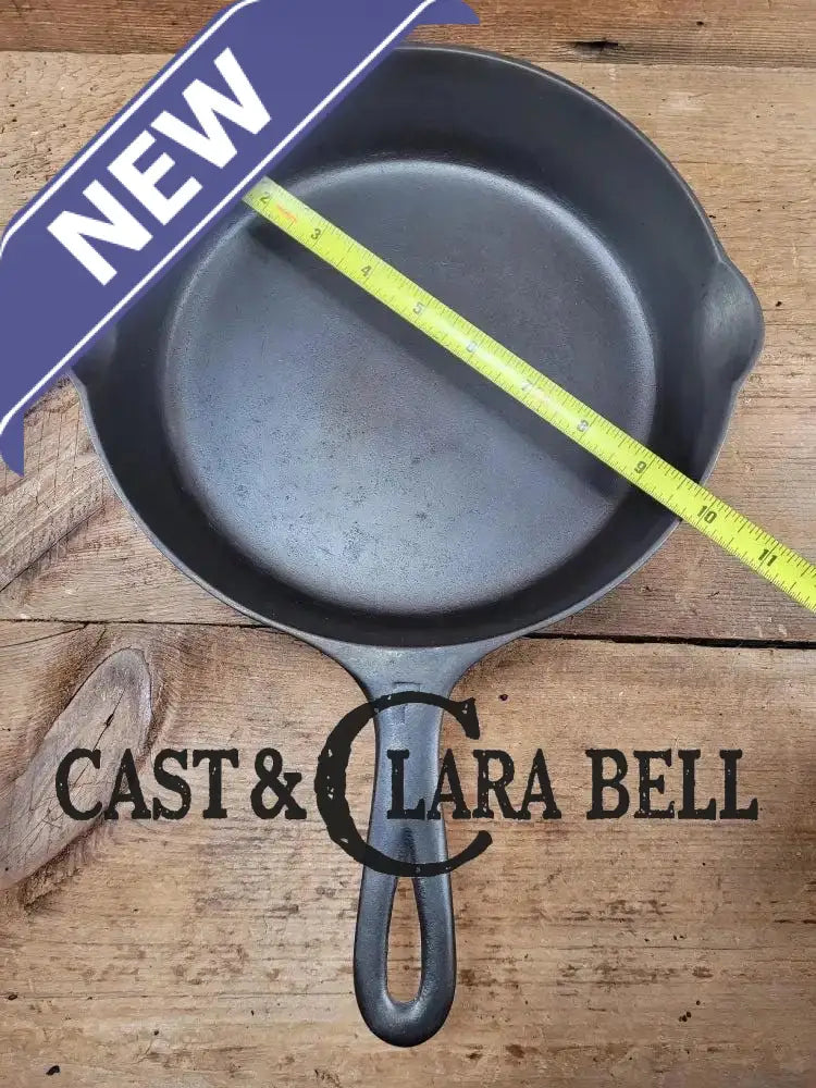 Griswold No. 7 Cast Iron Skillet with Small Block Logo 701 E. Awesome for sides and saute! Skillet