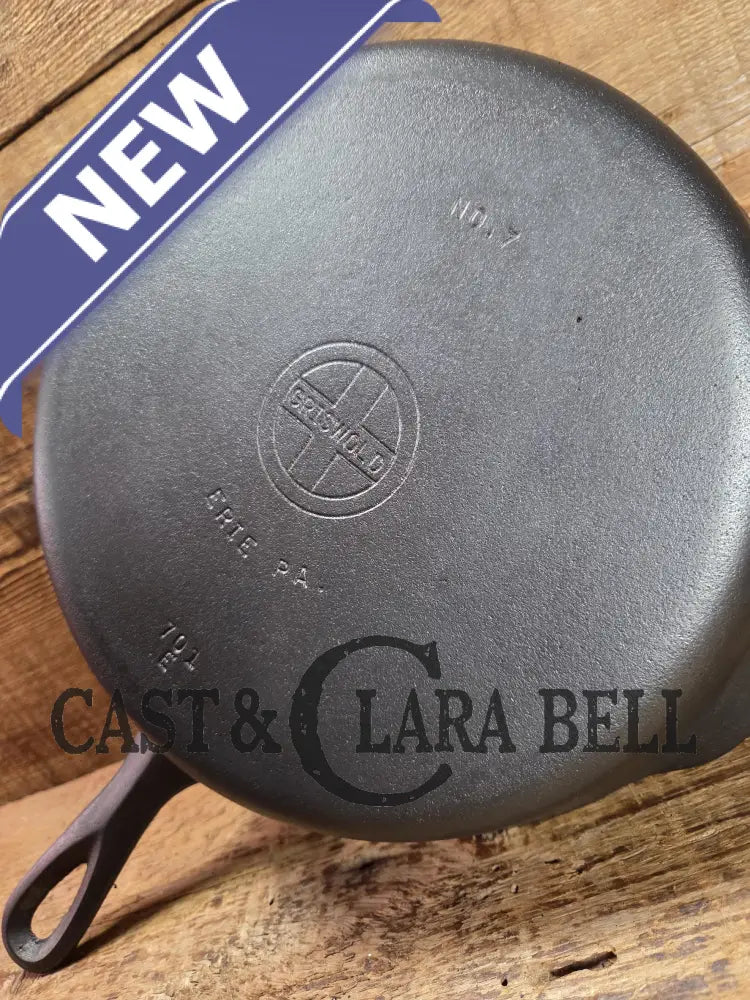 Griswold No. 7 Cast Iron Skillet with Small Block Logo 701 E. Awesome for sides and saute! Skillet
