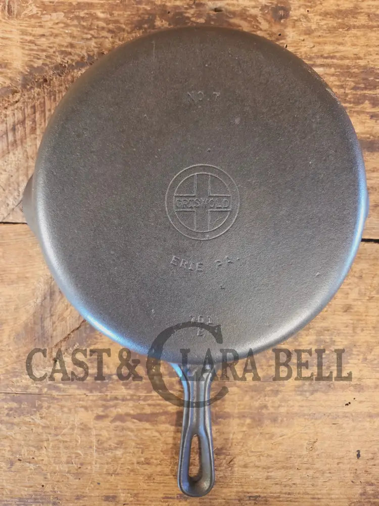 1940’s Griswold No. 7 Cast Iron Skillet with Small Block Logo and Early Handle style. 701 B - Skillet