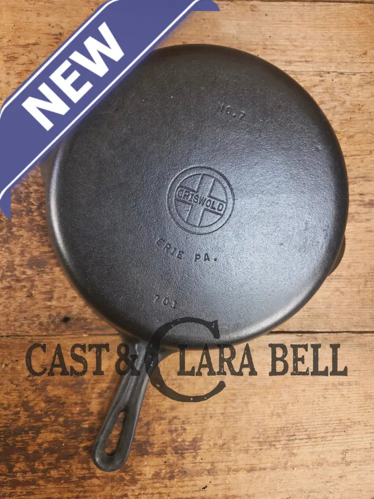 Griswold No. 7 Cast Iron Skillet with Small Block Logo and Grooved Handle 701 Skillet