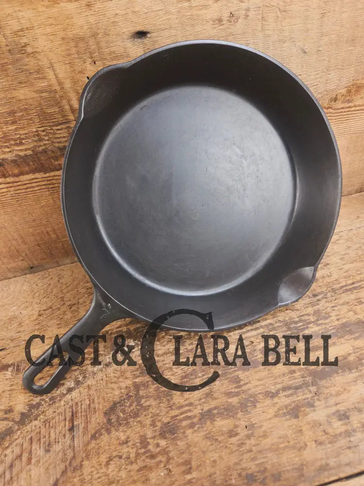 Griswold No. 7 Cast Iron Skillet with Small Block Logo and Grooved Handle 701 Skillet