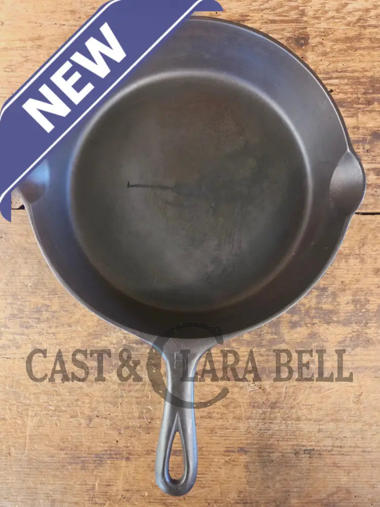 Griswold No. 8 Cast Iron Skillet with Small Block Logo and Smooth Bottom 704 L - Skillet