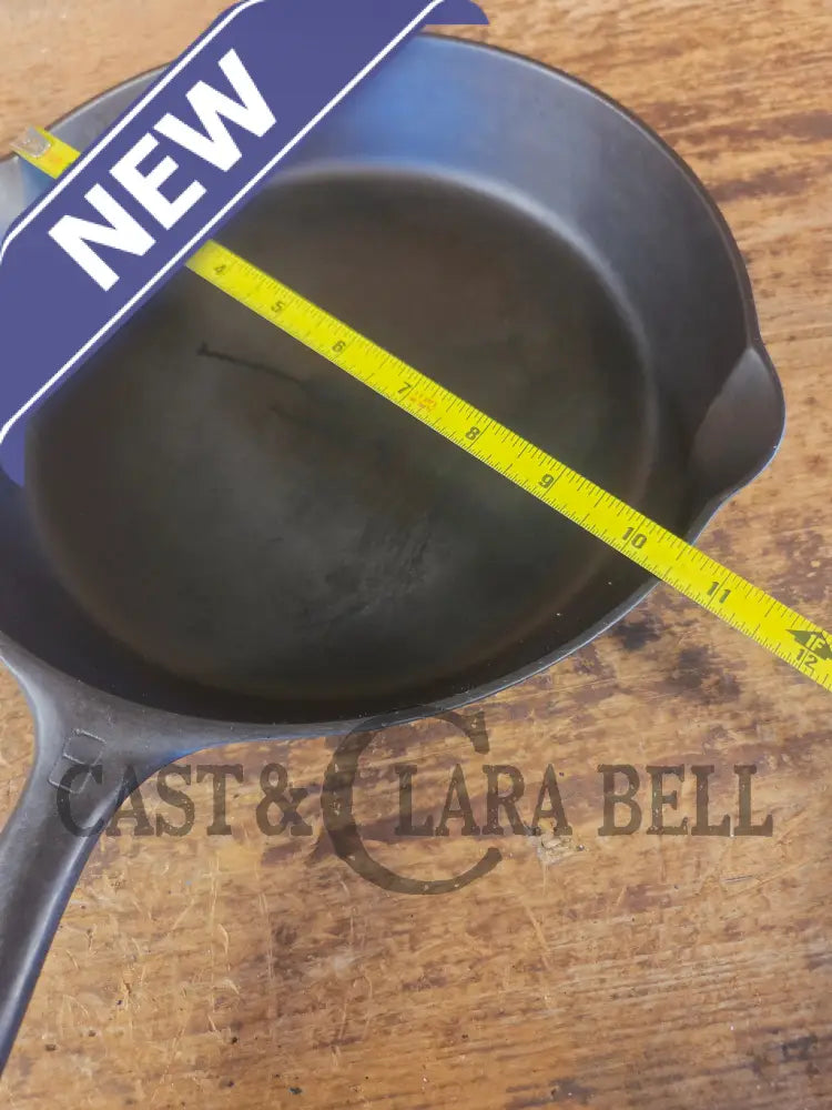 Griswold No. 8 Cast Iron Skillet with Small Block Logo and Smooth Bottom 704 L - Skillet