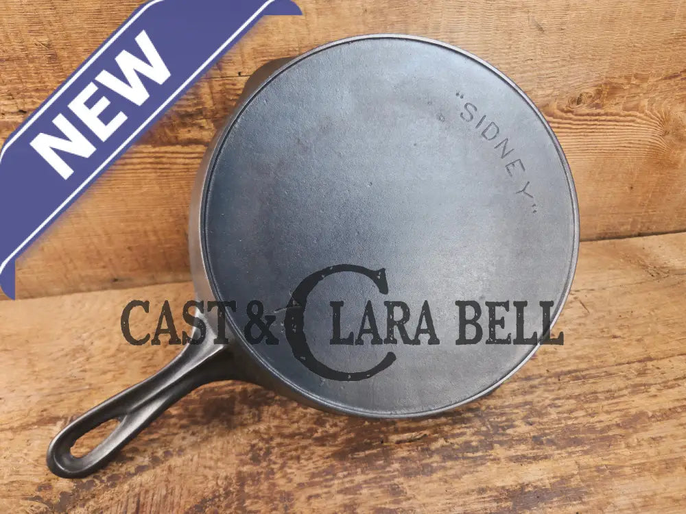 Hard to Find 1910βs Era Wagner made SIDNEY Block Logo #7 Cast Iron Skillet. Beautiful shape fully Restored and Ready to