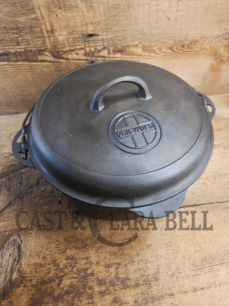 Hard to find 1920βs Griswold #9 Dutch Oven w/ Large Block Logo p/n 1279 and p/n 1289 Button-top Lid with EZ Clean