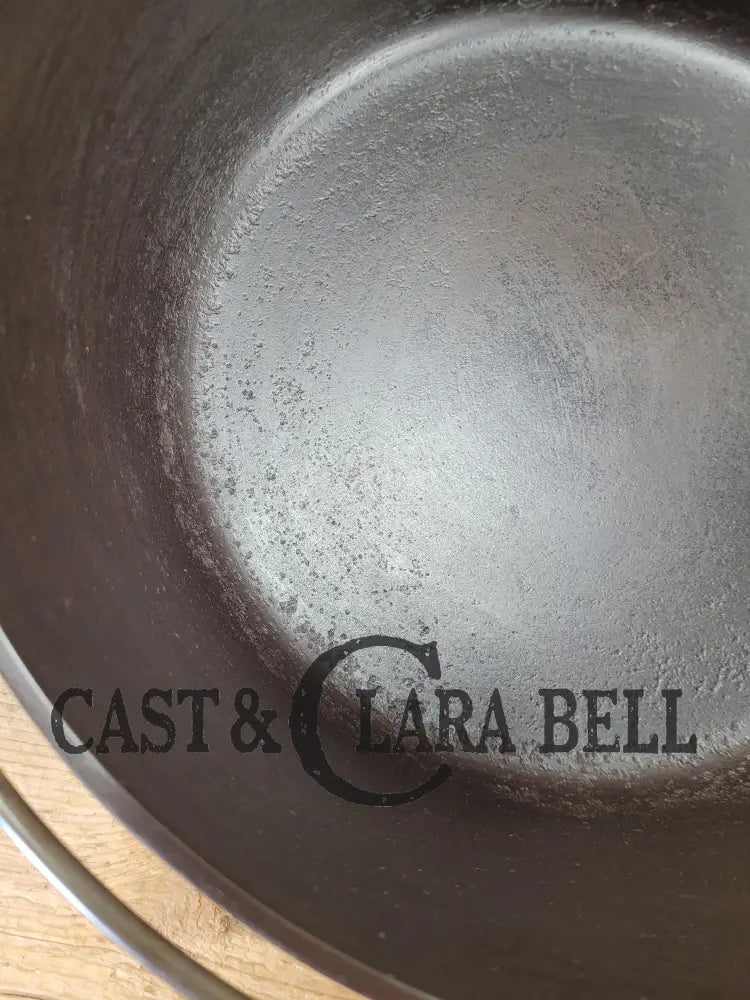 Hard To Find 1920’S Griswold #9 Dutch Oven W/ Large Block Logo P/N 1279 And 1289 Button-Top Lid