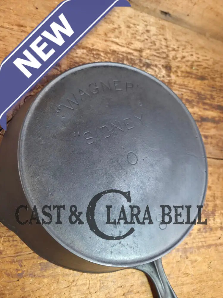 Hard to Find and GORGEOUS 1900 Era Early Wagner ’Arc Straight’ DEEP #8 Skillet. What a special piece to own Skillet