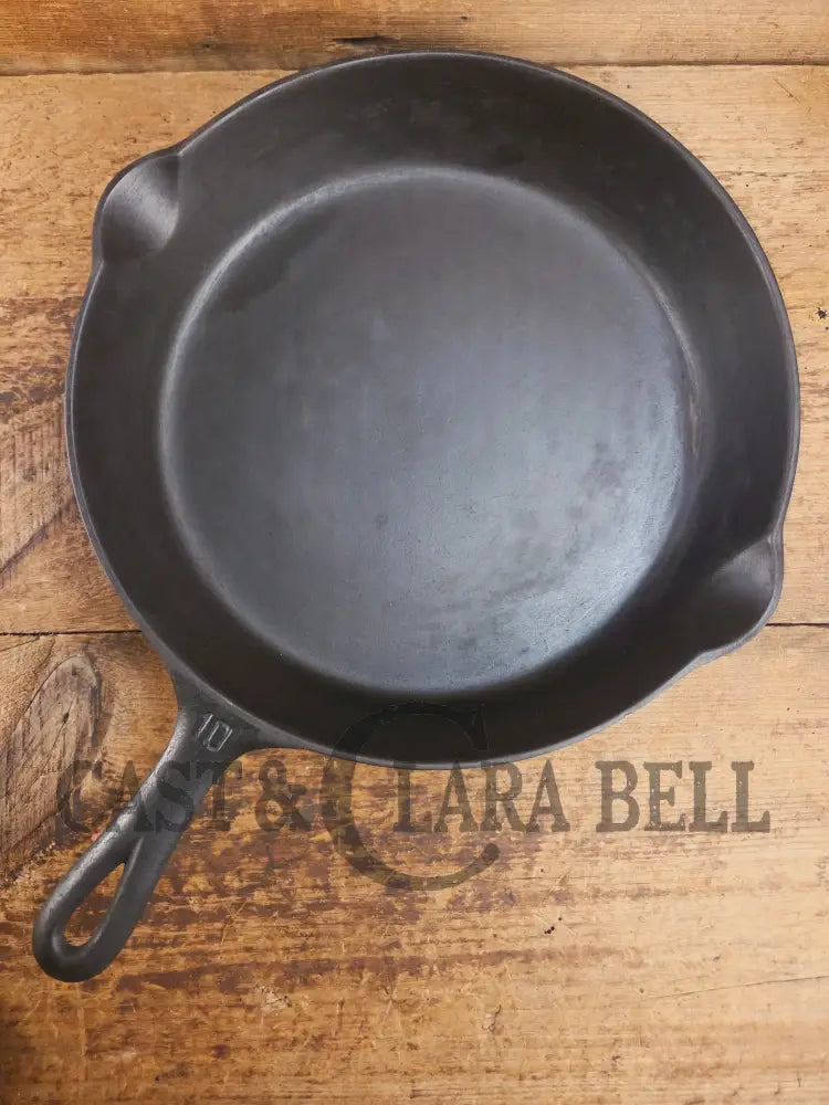 Hard to find BIG Skillet! 1920’s Griswold #10 Skillet with Large Block Logo 716 B Skillet