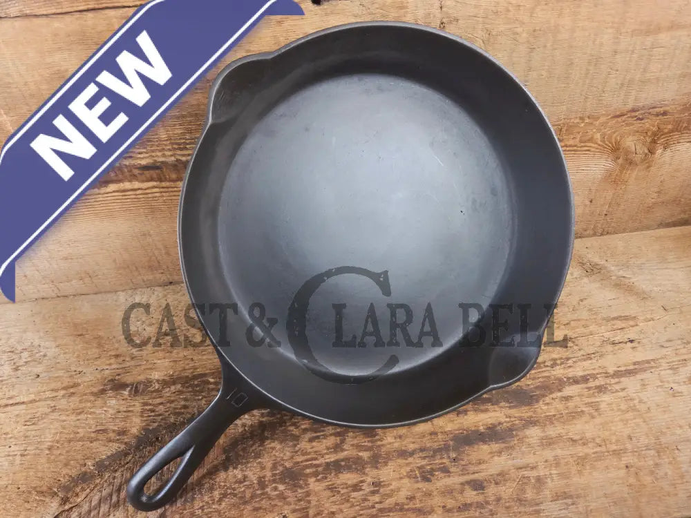 Hard to find BIG Skillet! 1930βs Griswold #10 Skillet with Large Block Logo Smooth Bottom 716 A - Skillet