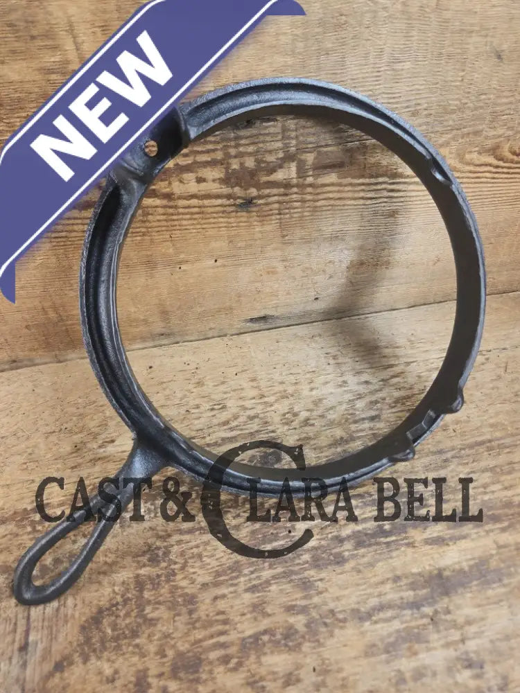 Hard to find check out the waffle pattern! 1920βs βKeen Kutterβ by E.C. Simmons (Simmons hardware) #8 Waffle Iron with