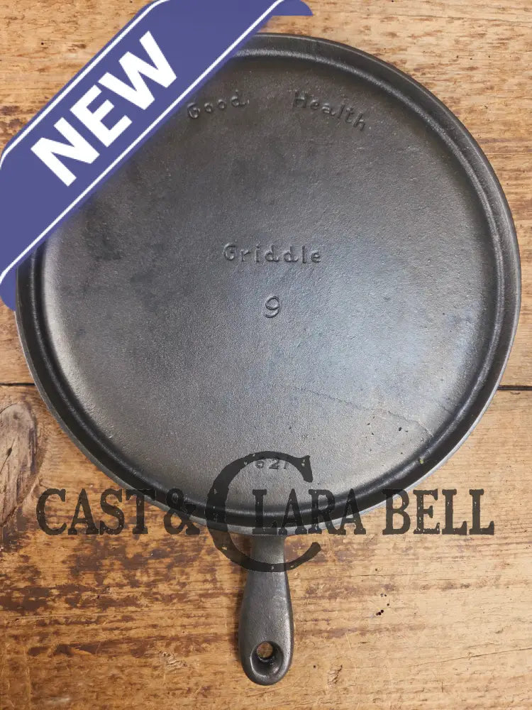 Hard to find! Griswoldβs Good Health #9 Cast Iron Round Griddle 621. Fantastic for pizzas pancakes or bacon! Griddle