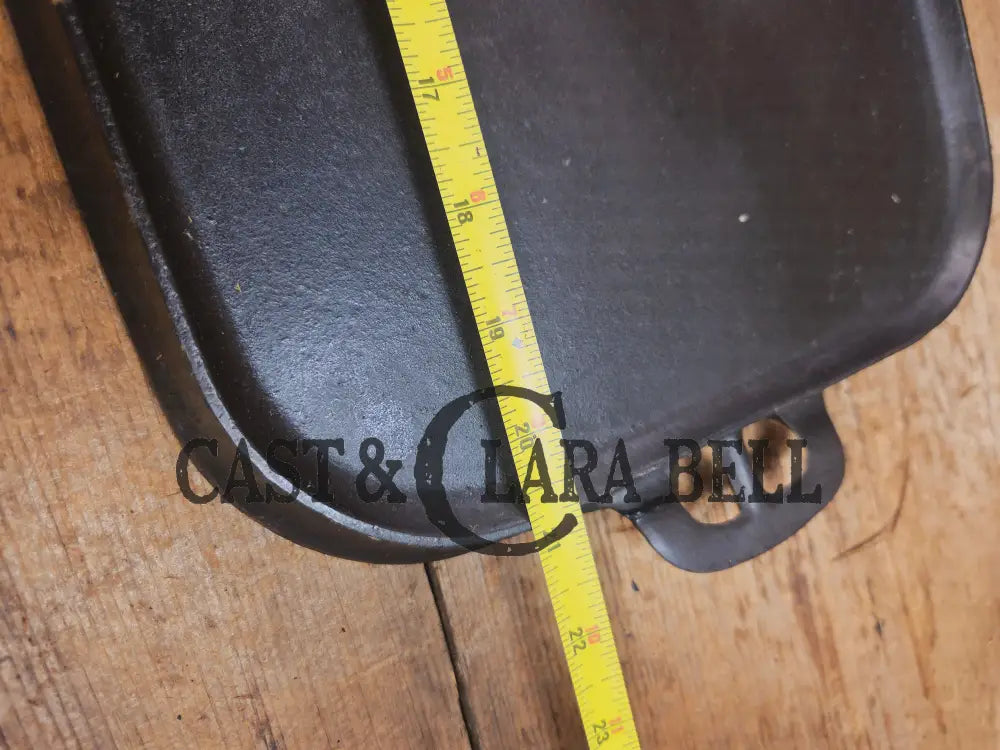 Hard to Find hammered finish and priced to sell! 1930’s Era Wagner #9 Hammered Finish Long Griddle Griddle