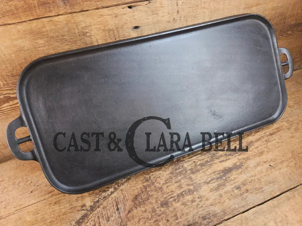 Hard to Find hammered finish and priced to sell! 1930’s Era Wagner #9 Hammered Finish Long Griddle Griddle
