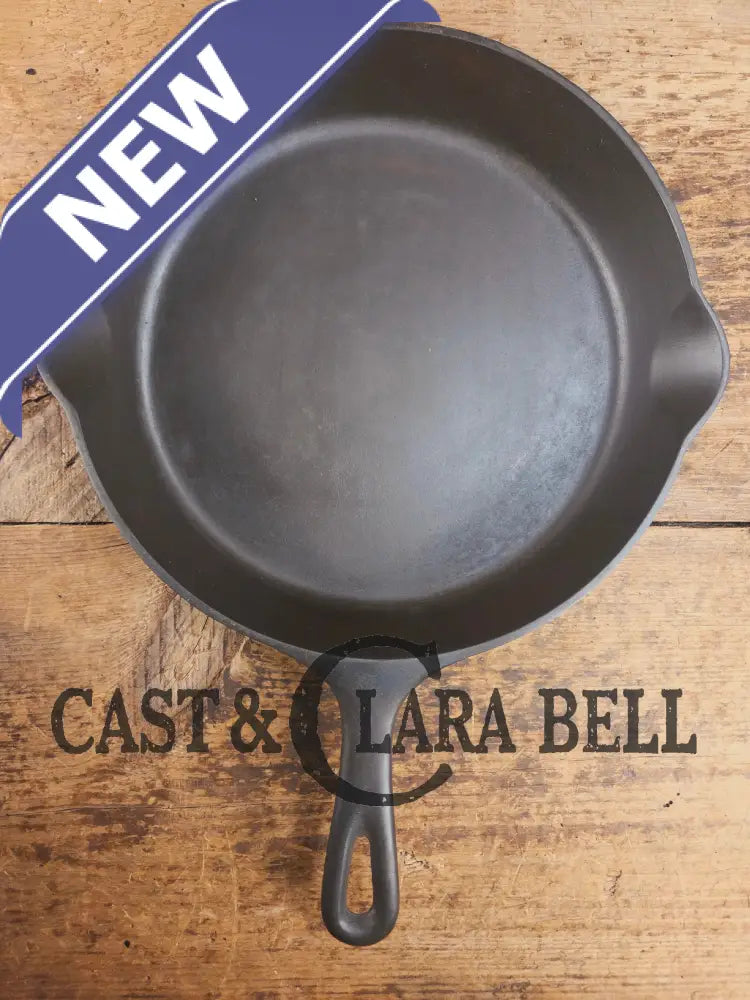 Hard to Find McClaryβs #9 Cast Iron Skillet - Canadian made vintage Drip Top Spider Skillet. X617 Ontario Canada Skillet