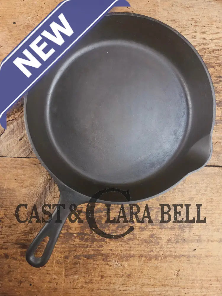 Hard to Find McClaryβs #9 Cast Iron Skillet - Canadian made vintage Drip Top Spider Skillet. X617 Ontario Canada Skillet