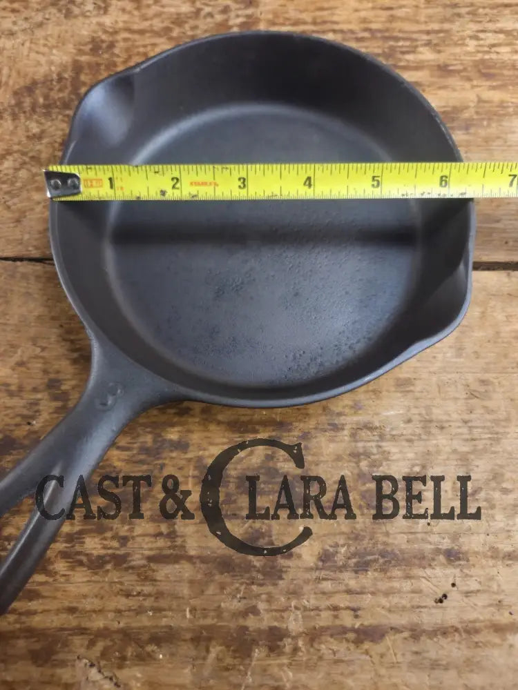 Hard to Find Wagner Sidney -O- #3 Skillet with ’Pie’ Logo and Smooth Bottom 1053 Skillet