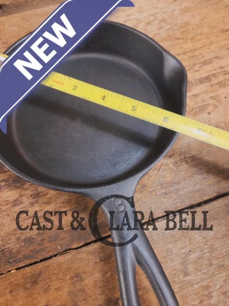 Hard to Find Wagner Sidney -O- #3 Skillet with ’Pie’ Logo and Smooth Bottom 1053 Skillet