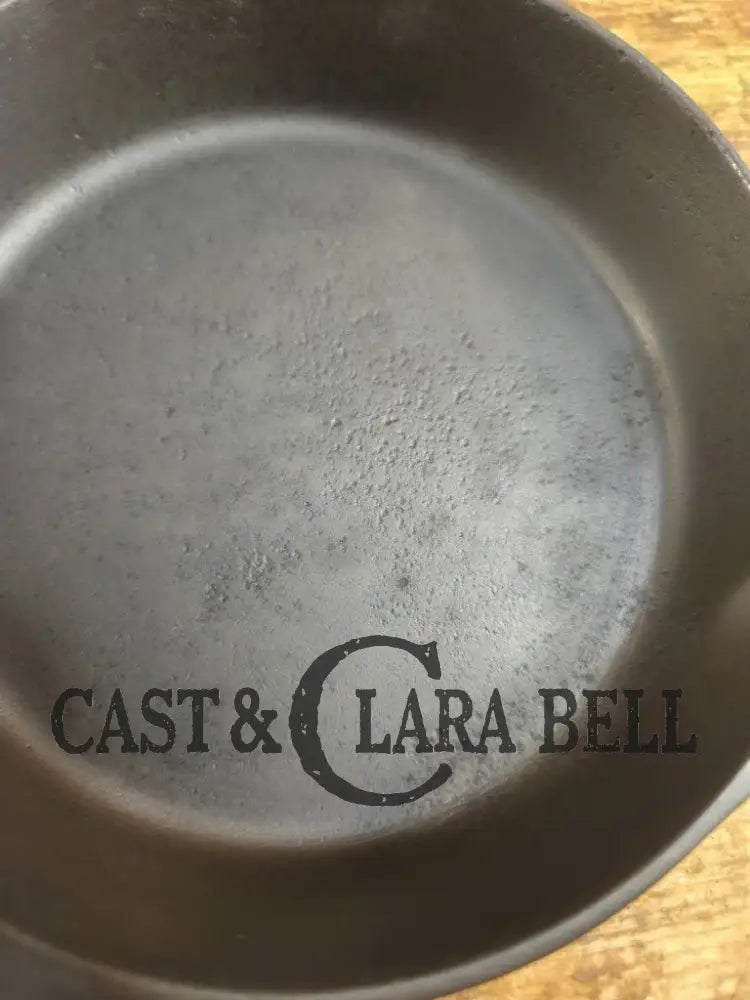 Hard to Find Wagner Sidney -O- #3 Skillet with ’Pie’ Logo and Smooth Bottom 1053 Skillet