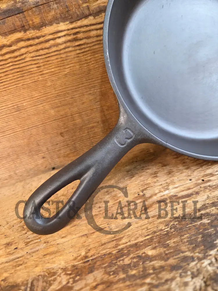 Harder to Find! 1910’s Griswold #3 Egg Skillet Large Block Slant Logo 709 A. So cool! - Skillet