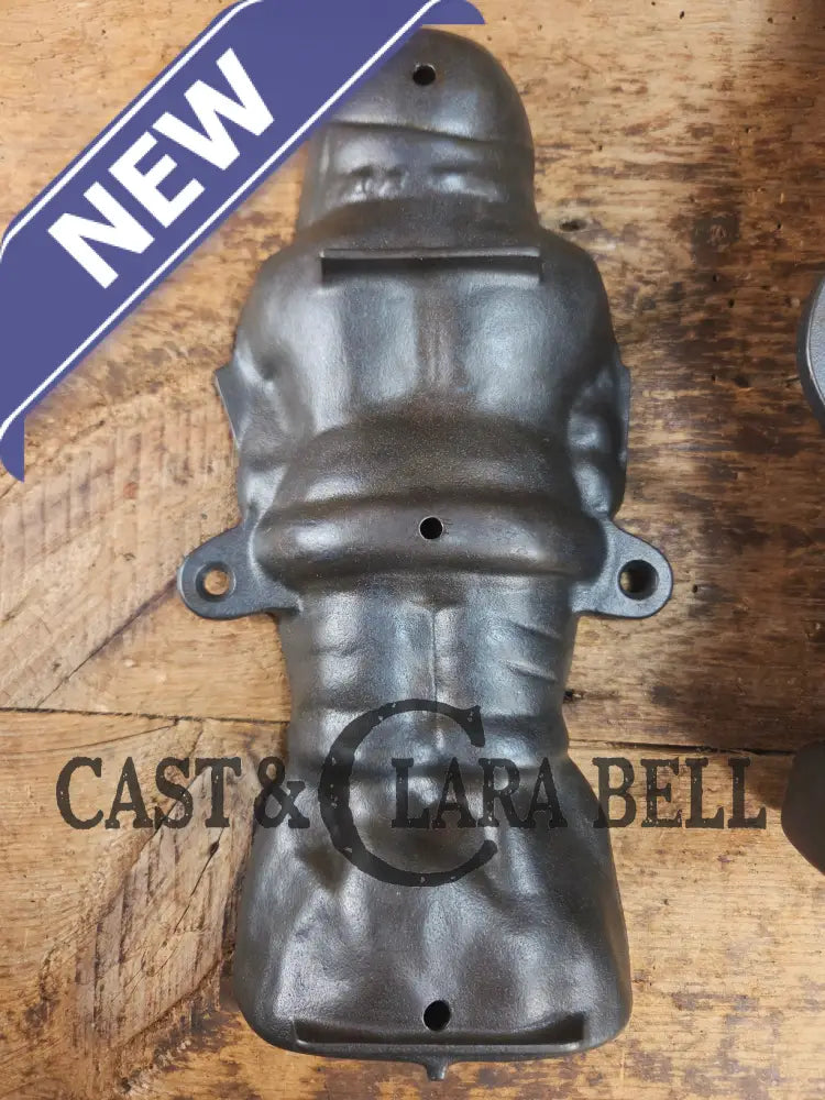 Ho Ho Hold the SHOW!! The Authentic #897/898 Griswold SANTA Cake Mold (Hello Kiddies!). Many copies are out there see