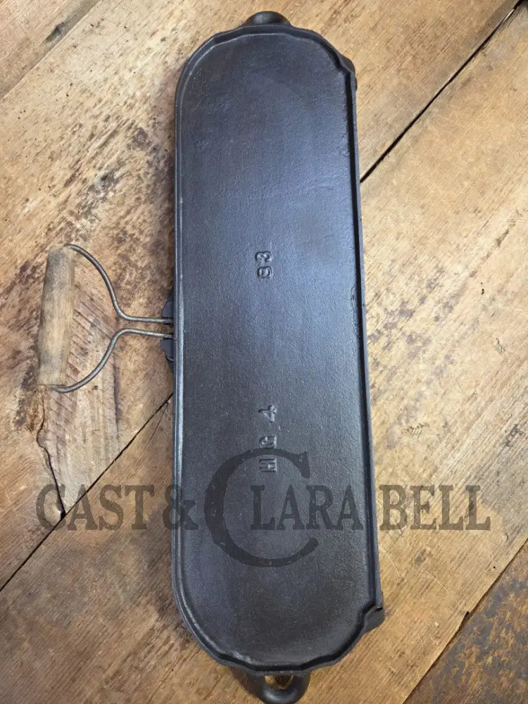 Hot Item!! Late 1800’s Fully Marked Highland Foundry Co pancake flop griddle. Very unique gift idea and new family