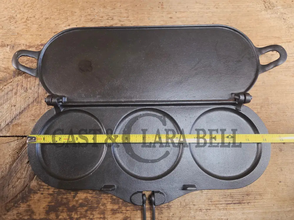 Hot Item!! Late 1800’s Fully Marked Highland Foundry Co pancake flop griddle. Very unique gift idea and new family