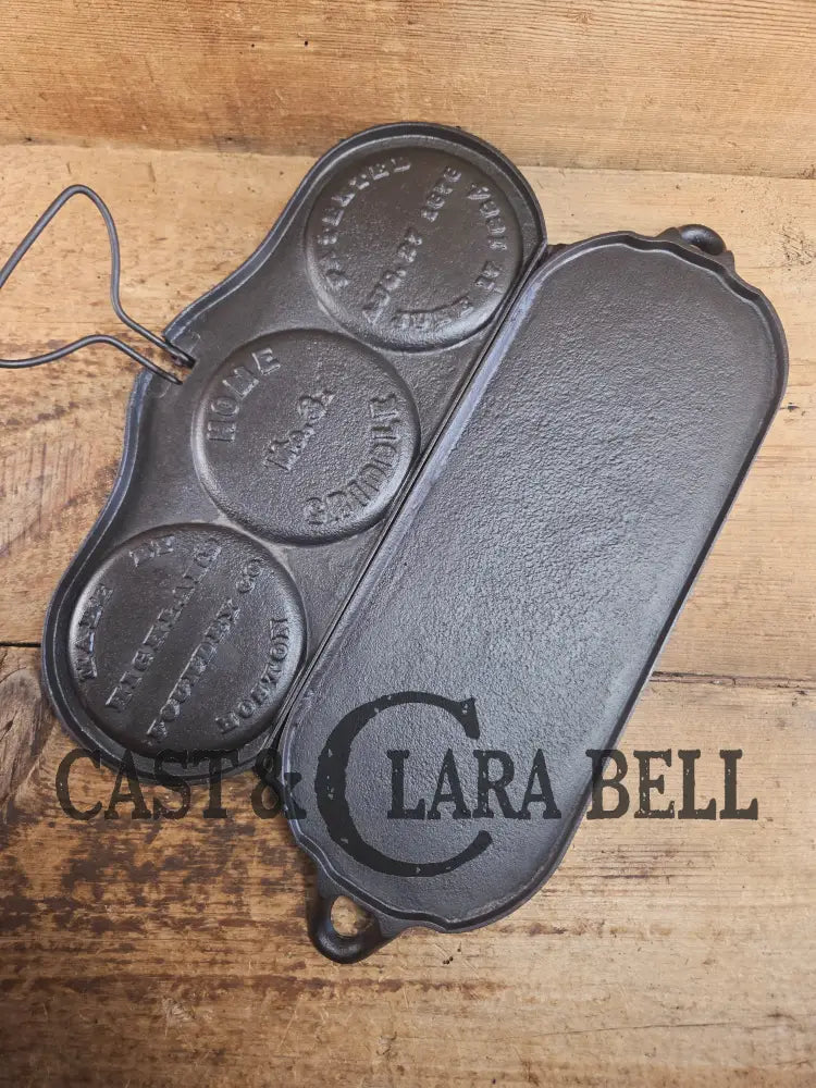 Hot Item!! Late 1800βs Fully Marked Highland Foundry Co pancake flop griddle. Very unique gift idea and new family