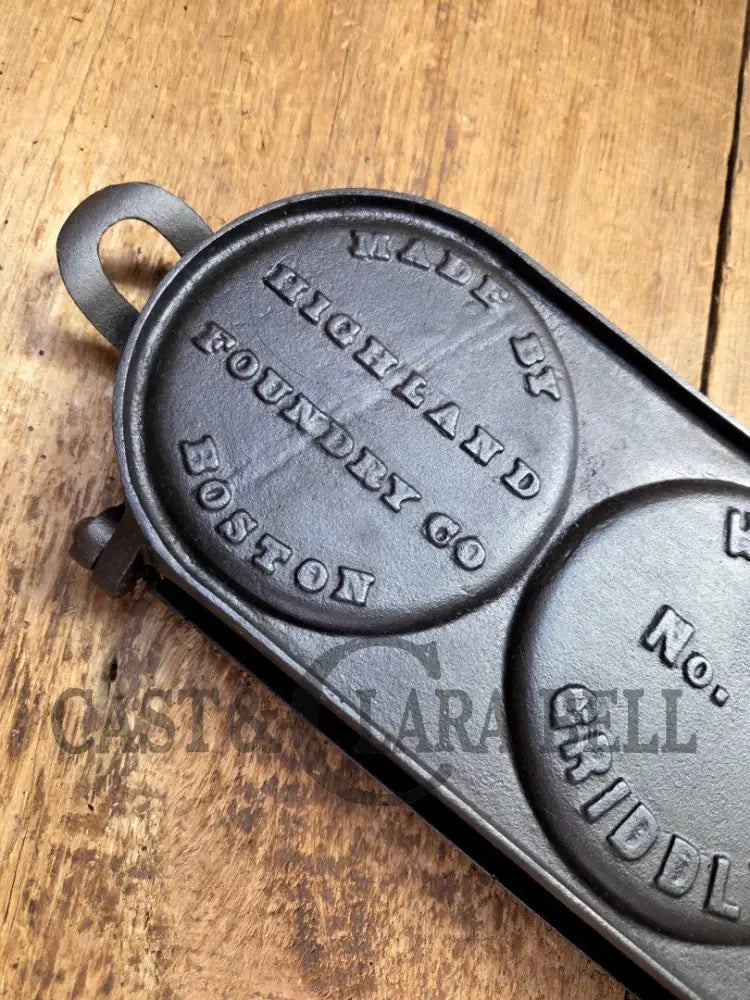 Hot Item!! Late 1800’s Fully Marked Highland Foundry Co pancake flop griddle. Very unique gift idea and new family