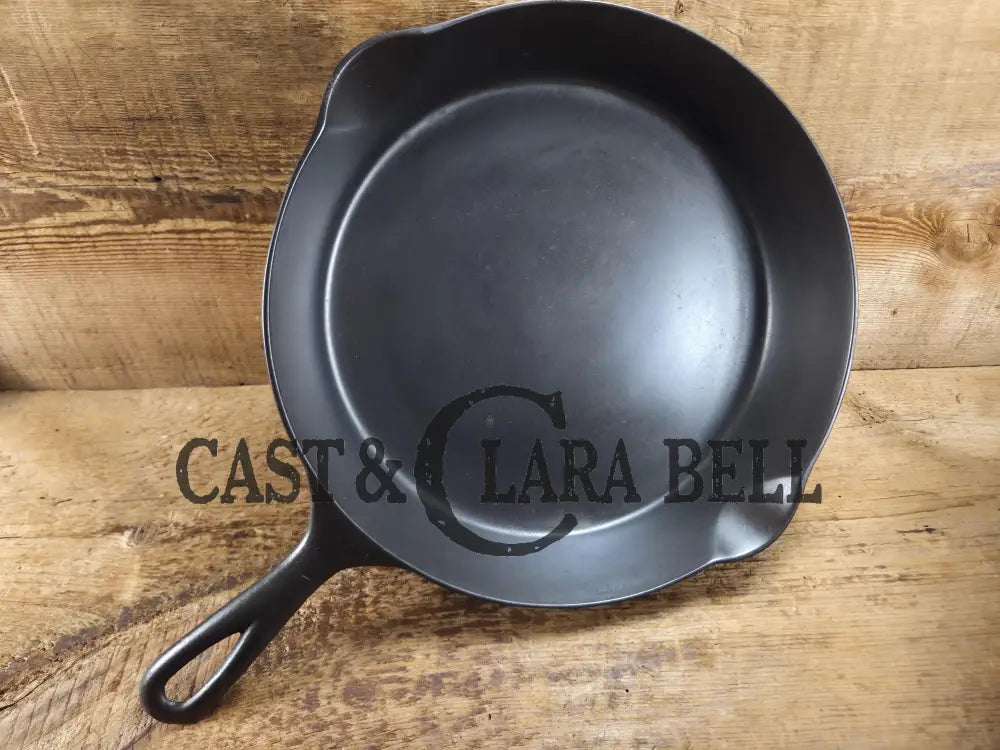 HTF 1890’s Third Series ERIE #9 B (1890’s Griswold) Cast Iron Skillet with Heat Ring 712 Smooth bottom! Skillet