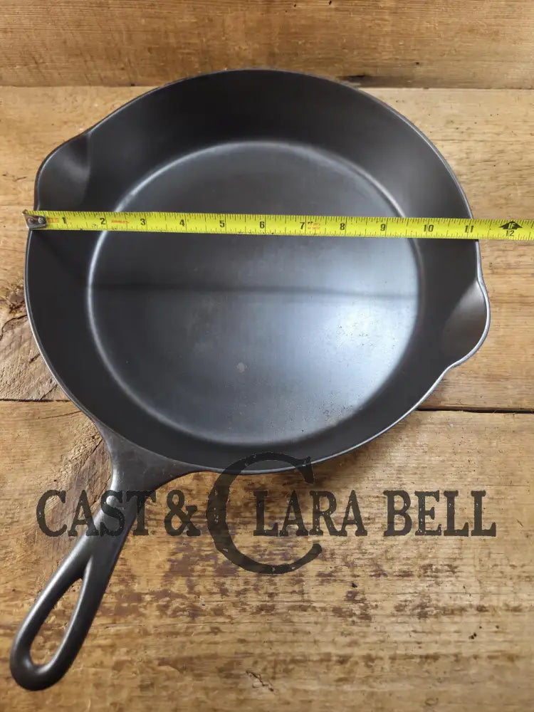 HTF 1890’s Third Series ERIE #9 B (1890’s Griswold) Cast Iron Skillet with Heat Ring 712 Smooth bottom! Skillet