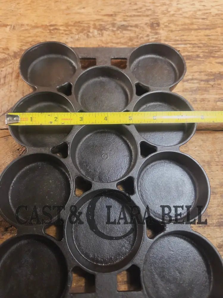 HTF 1920βs Griswold No. 1 Gem Pan Variation 1 11 cup p/n 940. Rarity 4 Bakeware