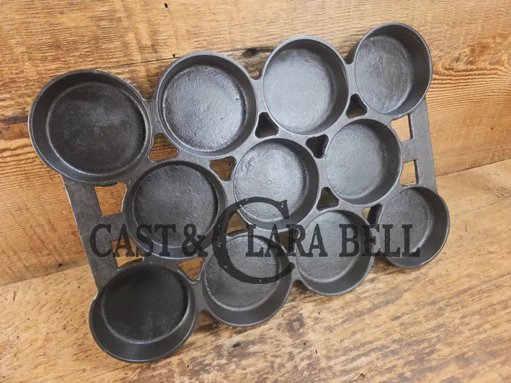 HTF 1920βs Griswold No. 1 Gem Pan Variation 1 11 cup p/n 940. Rarity 4 Bakeware