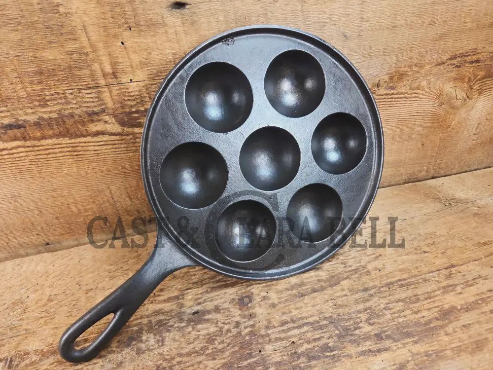 HTF 1920βs Griswold No. 33 Cast Iron Munk Pan 2992 Skillet