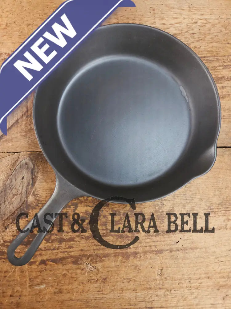 HTF Griswold No. 7 Cast Iron Skillet with Small Block Logo and Grooved Handle 701 Skillet