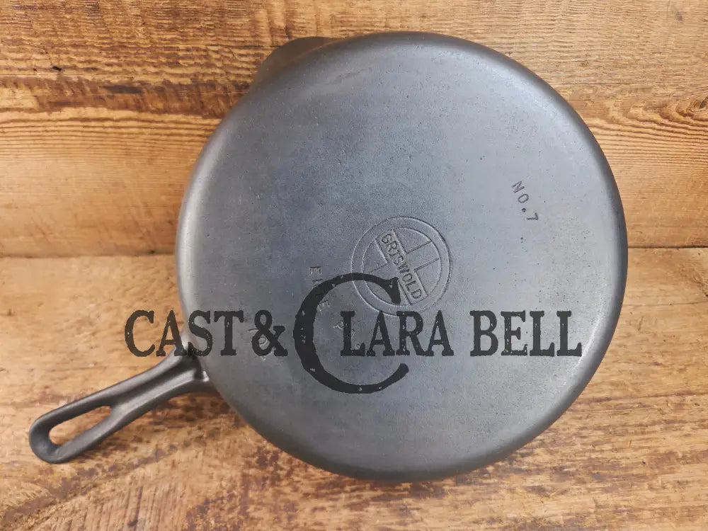 HTF Griswold No. 7 Cast Iron Skillet with Small Block Logo and Grooved Handle 701 Skillet