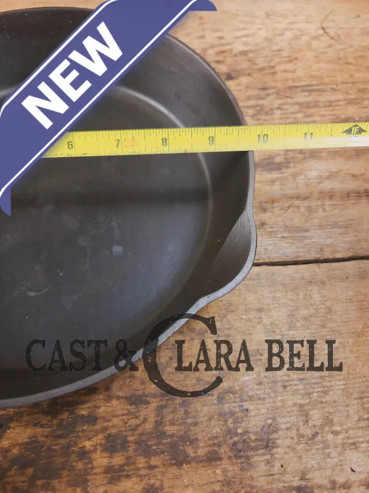 HTF Griswold No. 7 Cast Iron Skillet with Small Block Logo and Grooved Handle 701 B Skillet