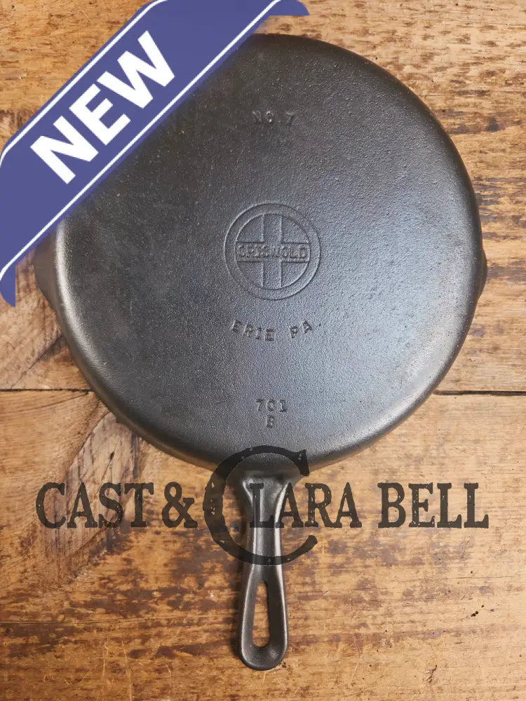 HTF Griswold No. 7 Cast Iron Skillet with Small Block Logo and Grooved Handle 701 B Skillet