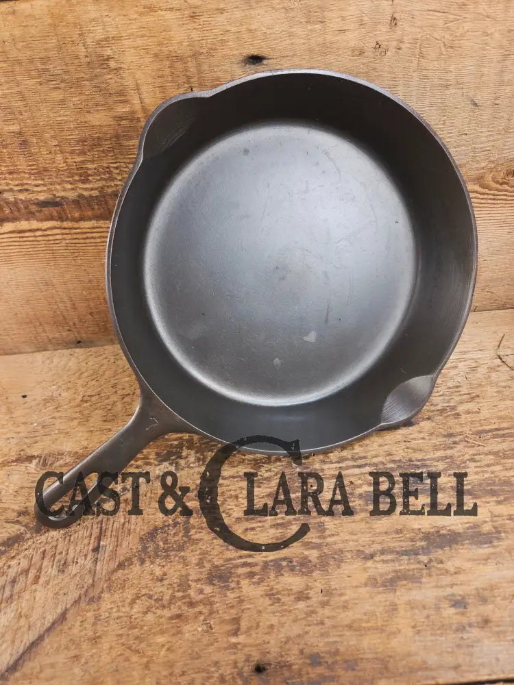 HTF Griswold No. 7 Cast Iron Skillet with Small Block Logo and Grooved Handle 701 B Skillet