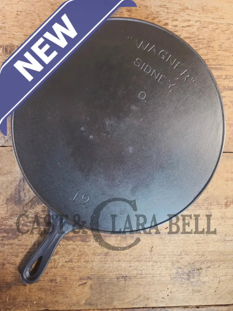 HTF HUGE and Gorgeous! Early 1900βs Wagner βArc Straightβ logo #12 Cast Iron Skillet - Skillet
