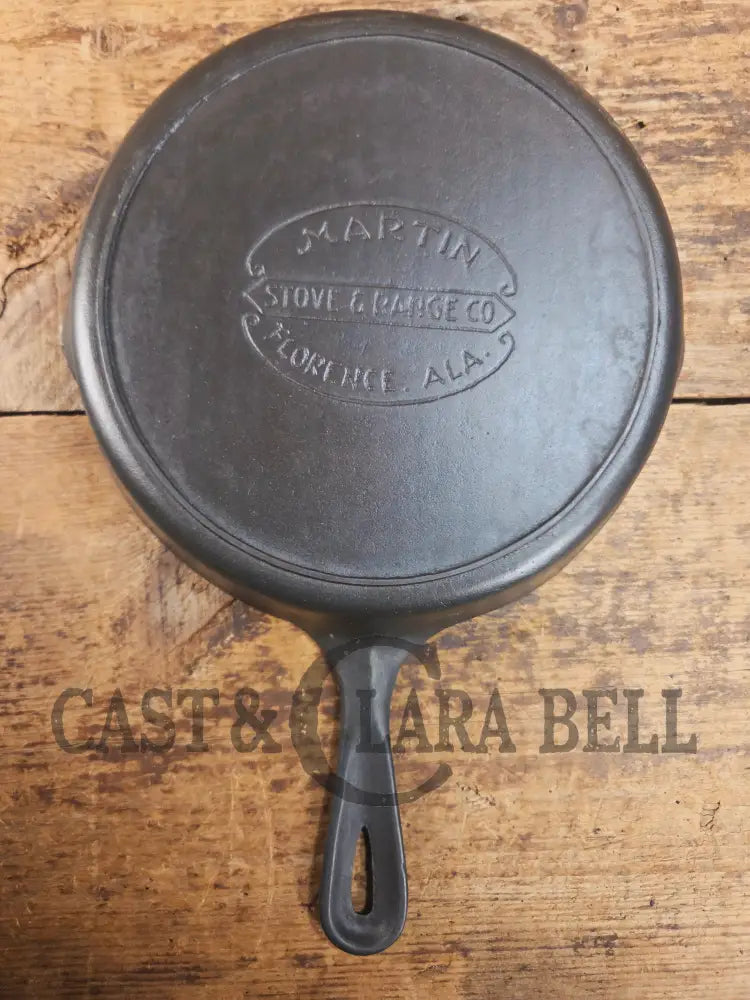 HTF Martin Stove & Range Co. #7 Cast Iron Skillet with βHamburgerβ Logo. Versatile and elegant Skillet