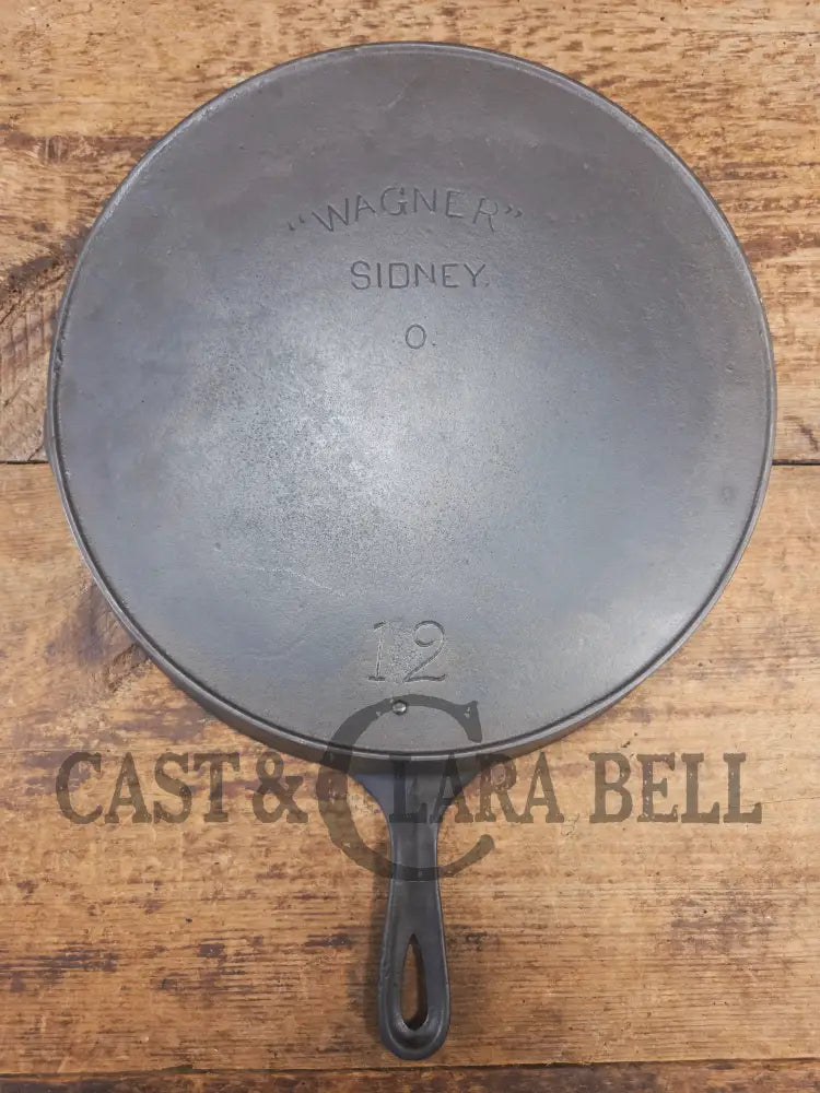 HUGE 1920’s Wagner Sidney O #12 ’Arc Straight’ Skillet with Heat Ring. Beautiful design superior performance. SC24